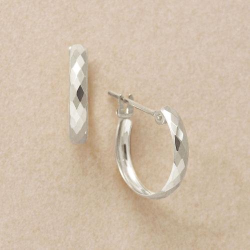 K10 ヒシカットフープピアス