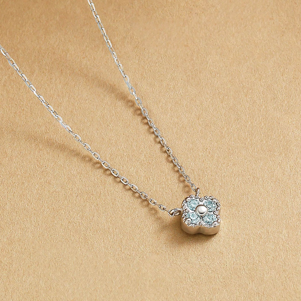 K10アイスブルーダイヤモンド ミルフラワーネックレス