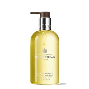 MOLTON BROWN ミルクムスク バス＆シャワージェル 290ml ミルクムスク バス＆シャワージェル 290ml – MOLTON BROWN