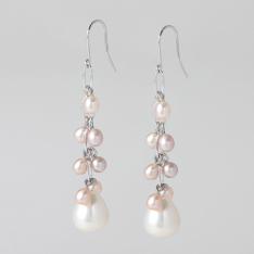 淡水パールピアス（バロックタイプ）