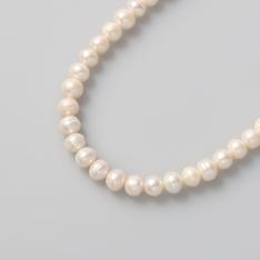 8mm淡水パールセミロングネックレス