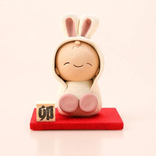 ＜夢わらべっこ陶舎＞着ぐるみ干支「卯」