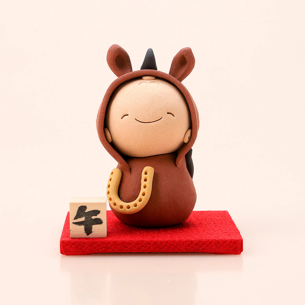 ＜夢わらべっこ陶舎＞着ぐるみ干支「午」