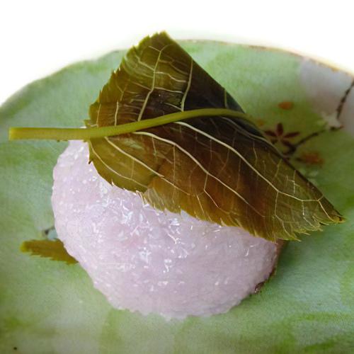 【店頭受取／日本橋店】＜中村軒＞桜餅 2個入【3月27日（金）午後4時30分～午後7時】