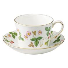 〈ウェッジウッド〉ワイルド ストロベリー ティーカップ＆ソーサー（デルフィ）