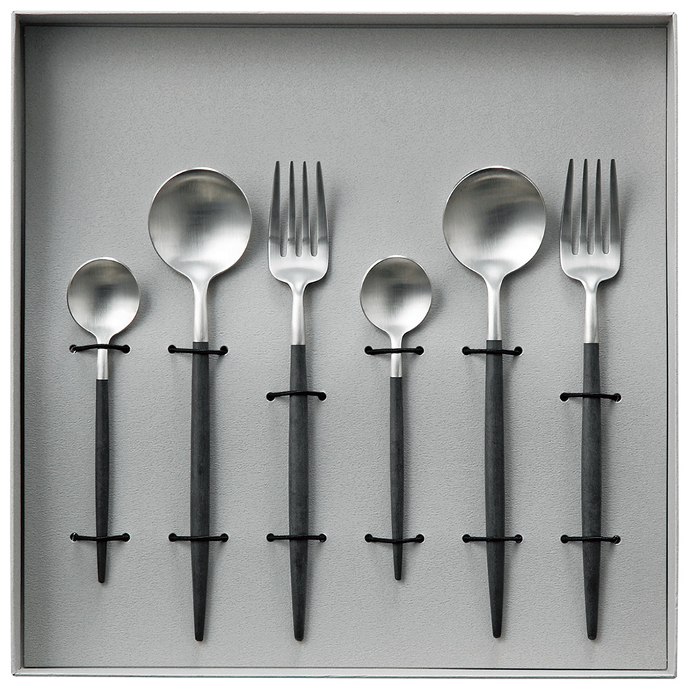 〈クチポール〉ゴアブラック×シルバー デザート＋ティースプーン6本ギフトセット