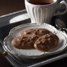 マカダミア・ショコラ（ミルク）