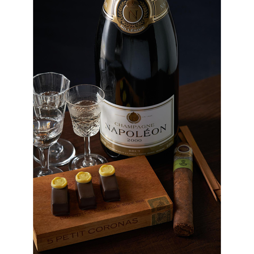 【バレンタインデー】ボンボンショコラ ナポレオン