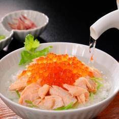 北海道日高沖 いくら醤油漬と鮭のだし茶漬け