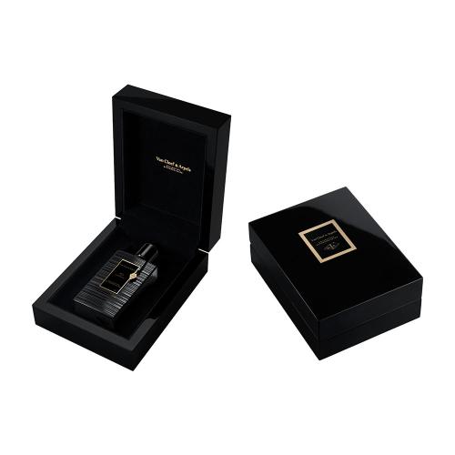 コレクシオン エクストラオーディネール レーヴ ド カシミア オーデパルファム