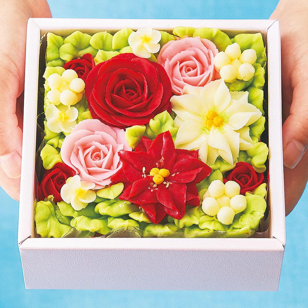 食べられるお花のケーキ（ポインセチア）