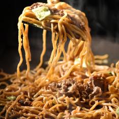 【よりどり】〈吉野家〉牛肉やきそば