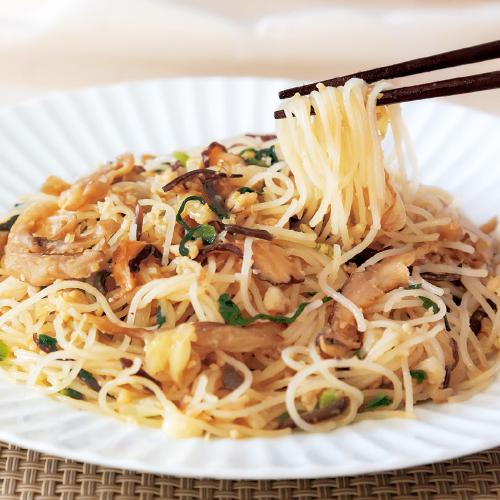 【よりどり】焼ビーフン　鶏そぼろときのこ