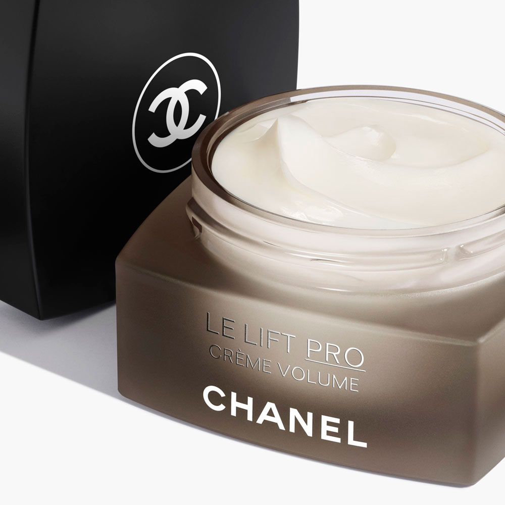 CHANEL LL プロ クレームの通販 | コスメ・デパコス・化粧品通販の