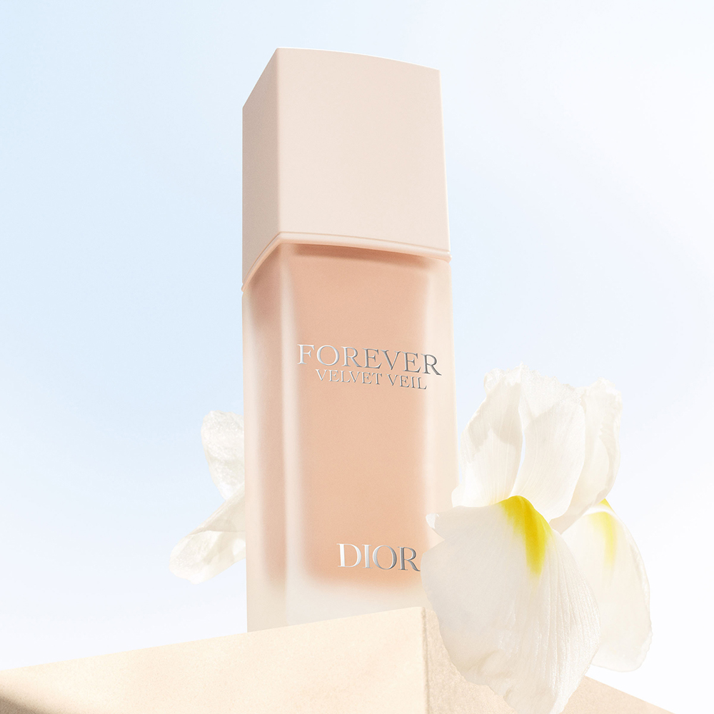 使用一回　DIOR ディオールスキン フォーエヴァー  ベルベット ヴェール