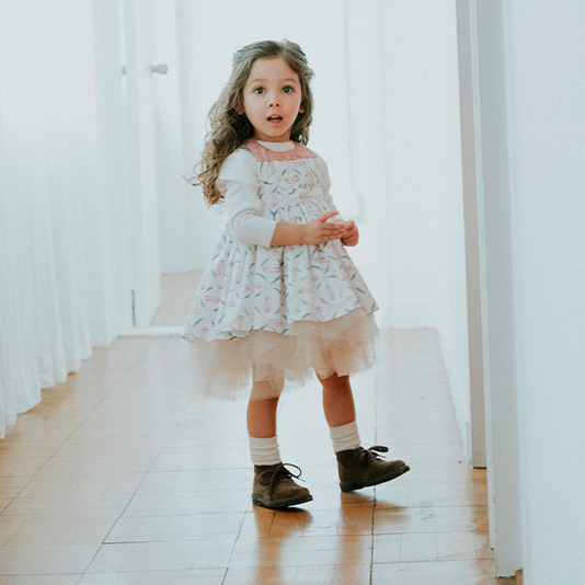 おしゃれなお食事エプロン・スタイ