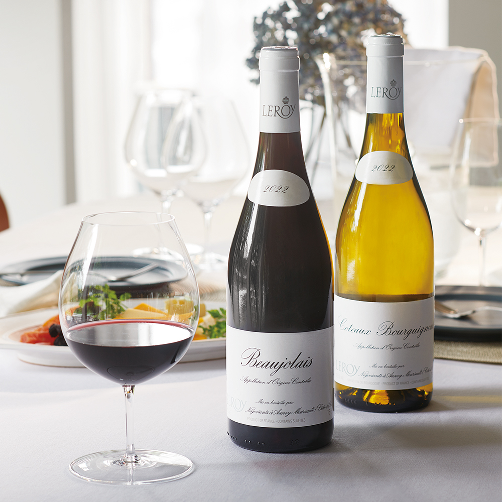 お祝いの席に一番人気の紅白ワインセット