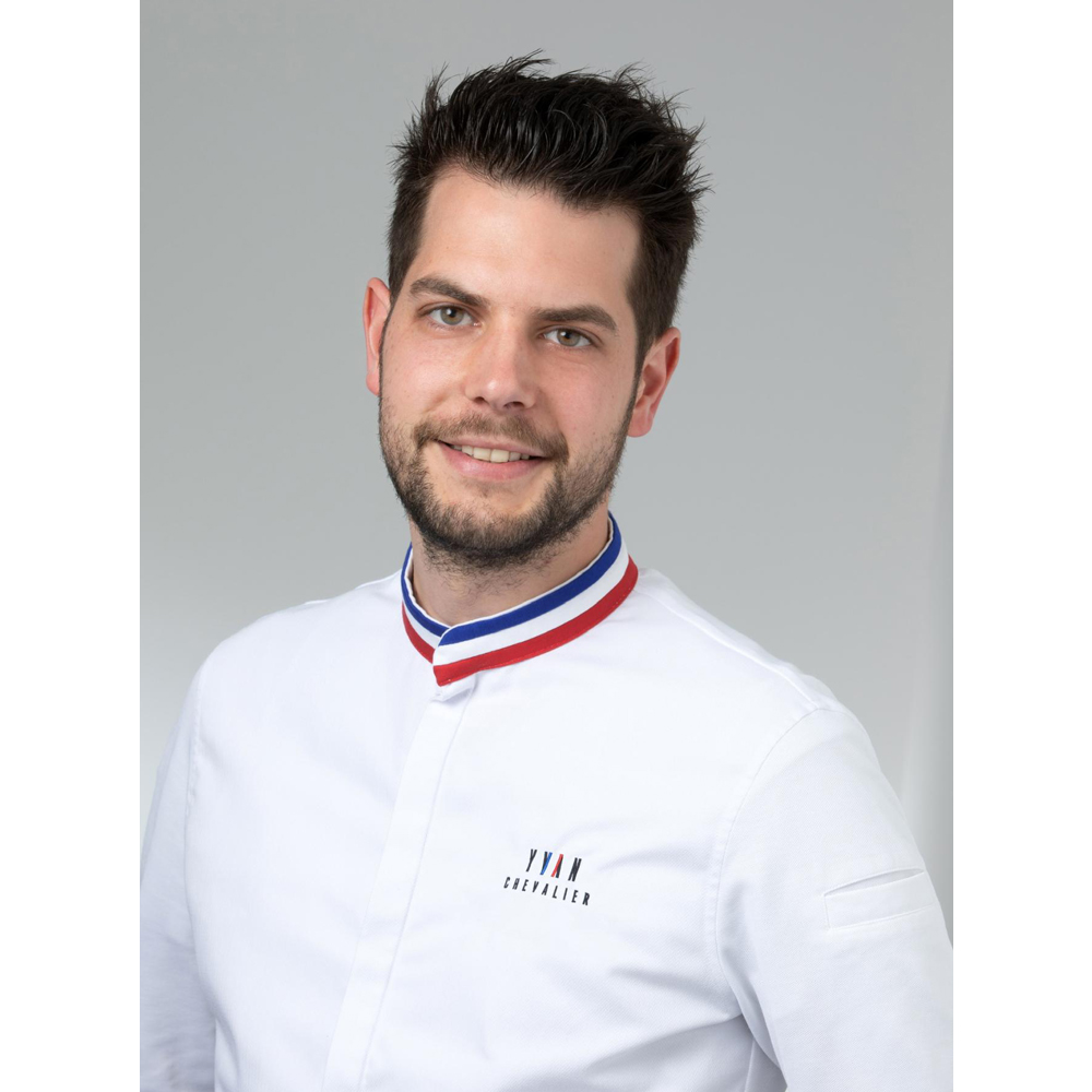 <イヴァン・シュヴァリエ>