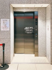 段差解消エレベーター